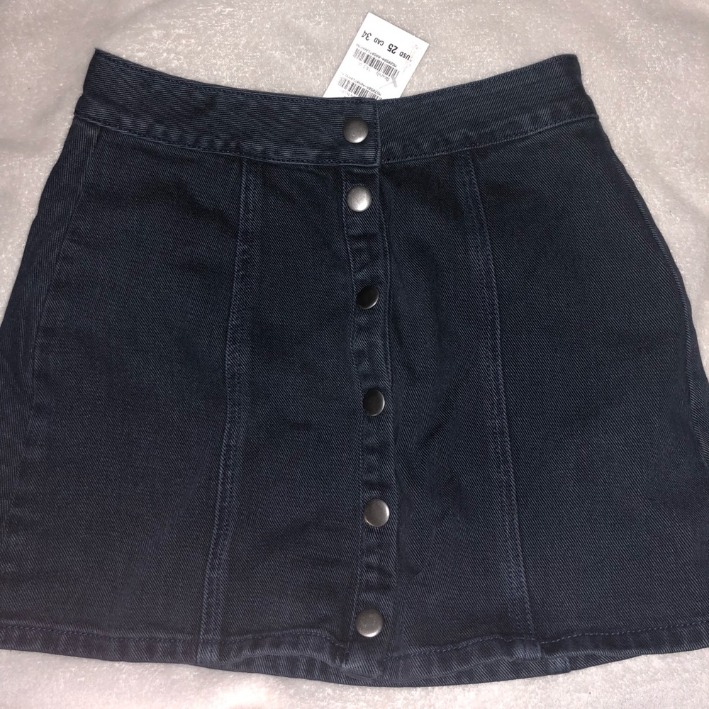 BRAND NEW brandy melville denim skirt